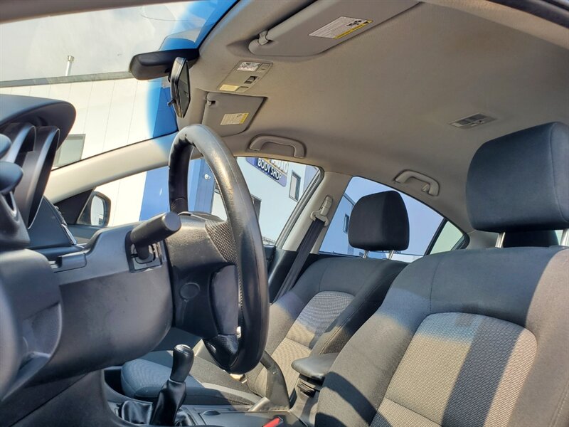2007 Mazda Mazda3 GS - Photo 13 - Calgary, AB T2B 2Y9