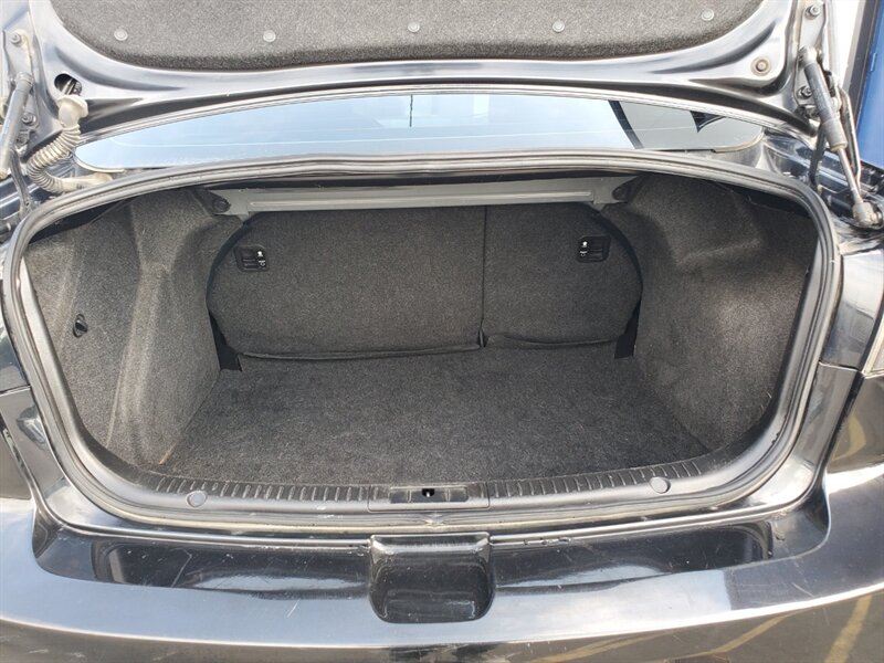 2007 Mazda Mazda3 GS - Photo 30 - Calgary, AB T2B 2Y9