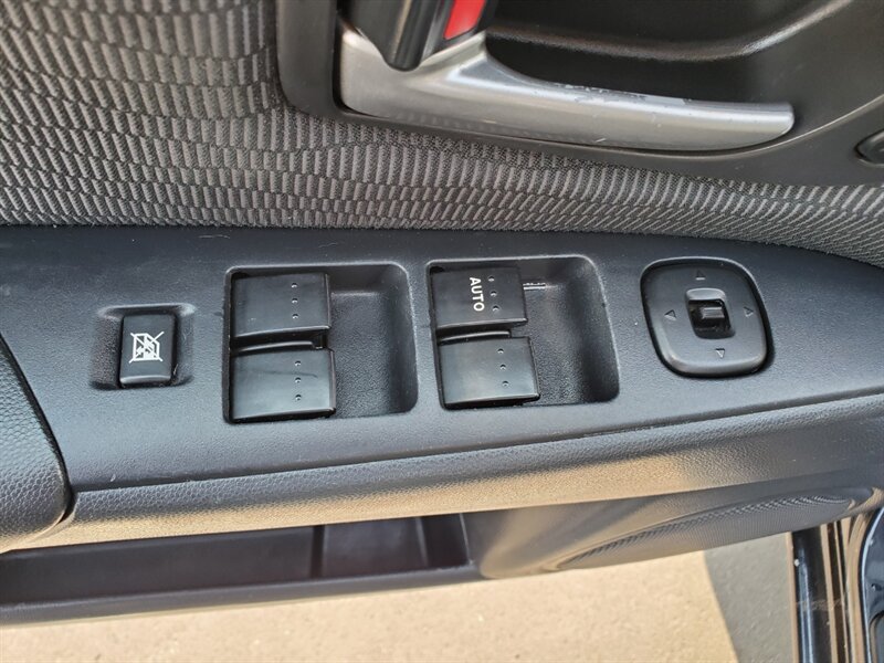 2007 Mazda Mazda3 GS - Photo 10 - Calgary, AB T2B 2Y9