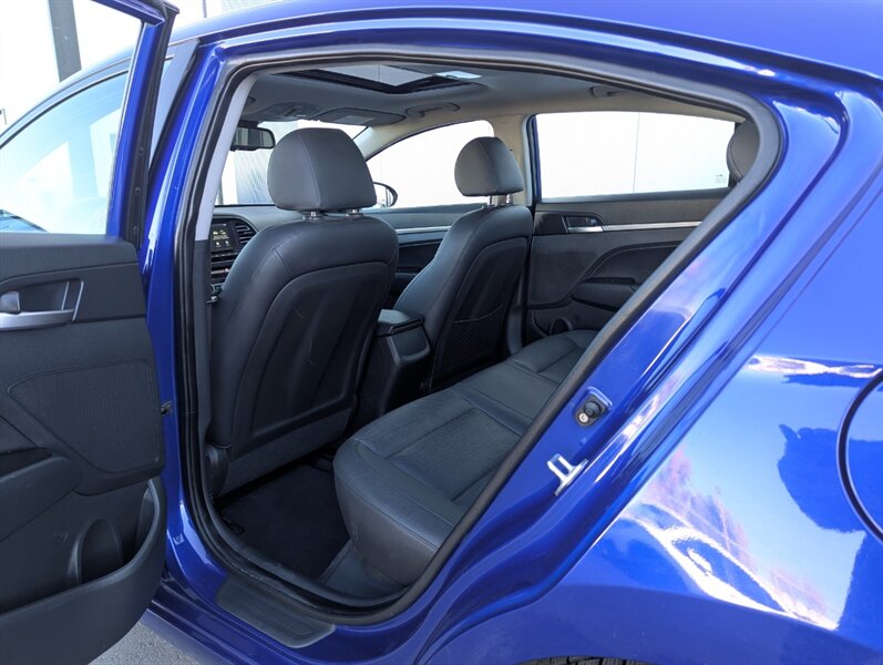 2019 Hyundai ELANTRA SE - Photo 29 - Calgary, AB T2B 2Y9
