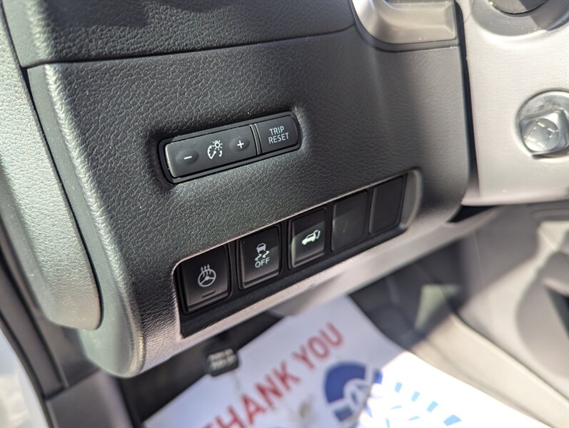 2016 Nissan Murano S - Photo 12 - Calgary, AB T2B 2Y9