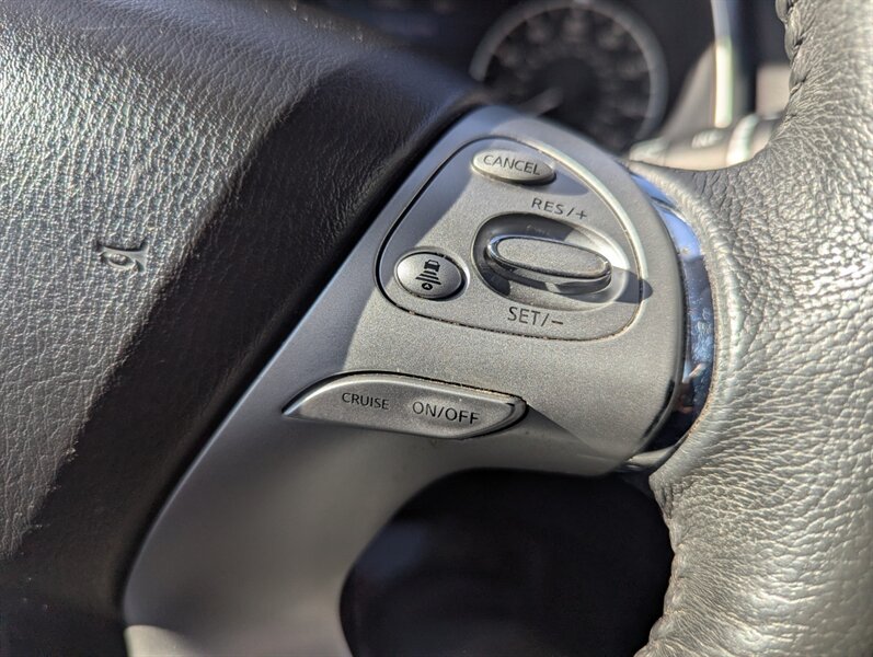 2016 Nissan Murano S - Photo 17 - Calgary, AB T2B 2Y9
