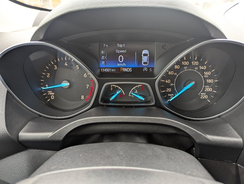 2017 Ford Escape Titanium   - Photo 16 - Calgary, AB T2B 2Y9