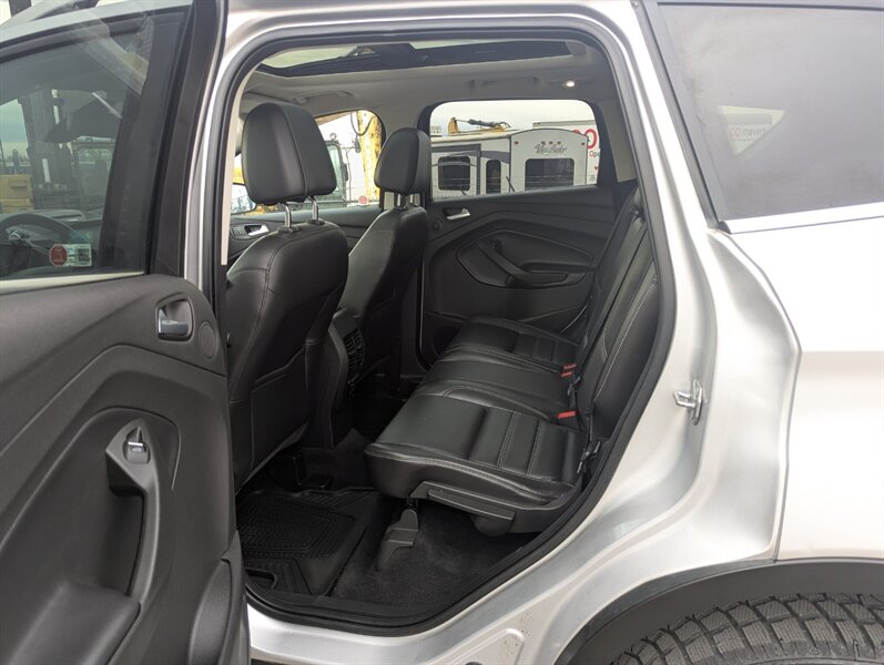 2017 Ford Escape Titanium   - Photo 30 - Calgary, AB T2B 2Y9