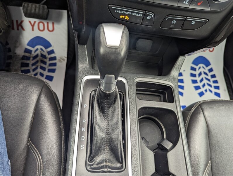 2017 Ford Escape Titanium   - Photo 25 - Calgary, AB T2B 2Y9