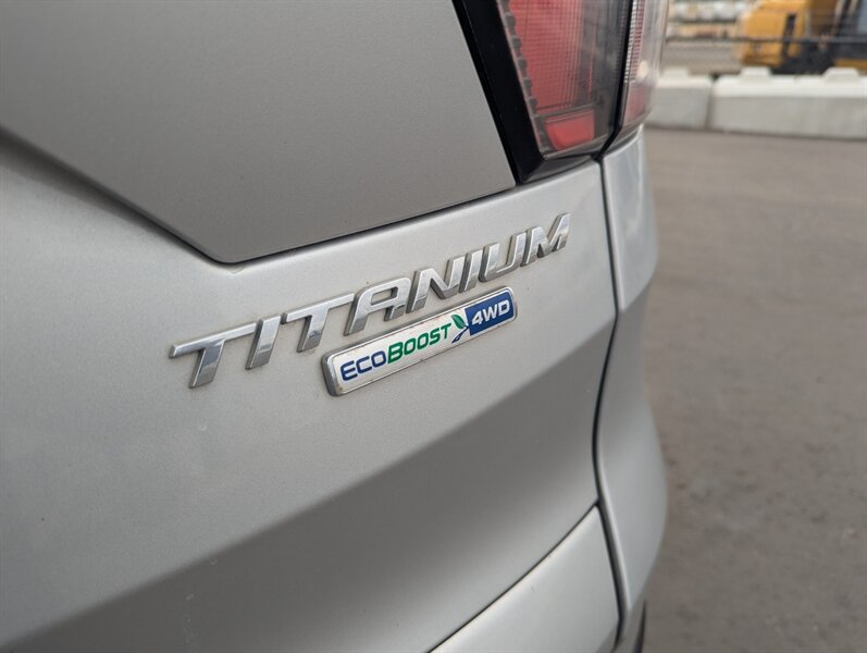 2017 Ford Escape Titanium   - Photo 42 - Calgary, AB T2B 2Y9