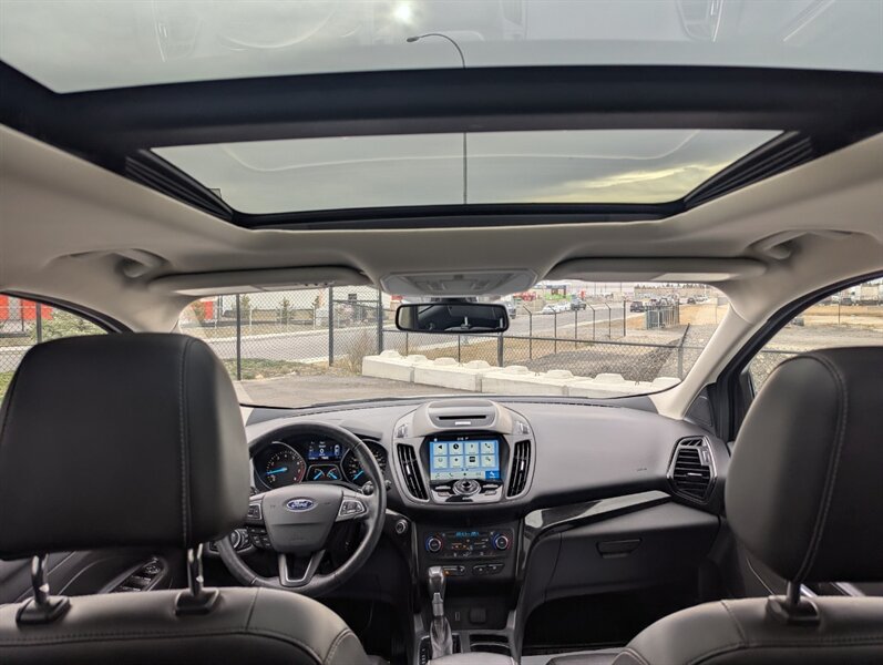 2017 Ford Escape Titanium   - Photo 32 - Calgary, AB T2B 2Y9