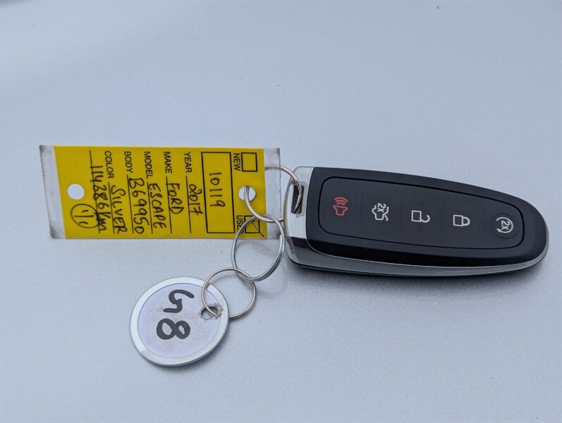 2017 Ford Escape Titanium   - Photo 22 - Calgary, AB T2B 2Y9