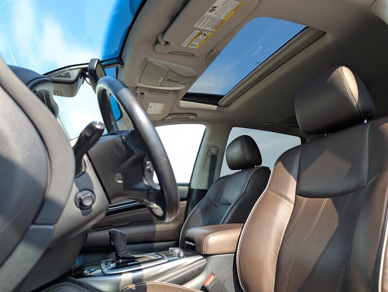 2019 INFINITI QX60 Pure - Photo 15 - Calgary, AB T2B 2Y9