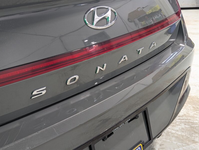 2021 Hyundai SONATA SEL Plus - Photo 35 - Calgary, AB T2B 2Y9