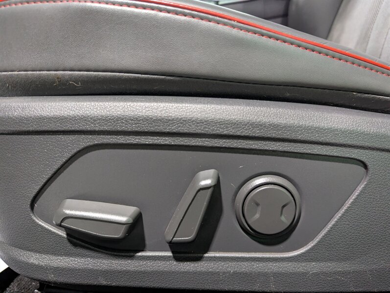 2021 Hyundai SONATA SEL Plus - Photo 10 - Calgary, AB T2B 2Y9