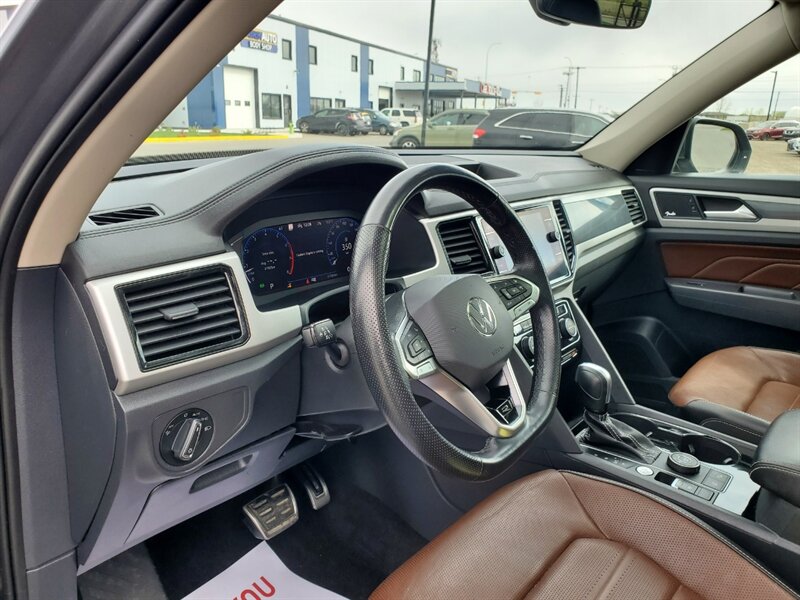 2021 Volkswagen Atlas V6 SEL Premium R-Line 4Motion - Photo 12 - Calgary, AB T2B 2Y9