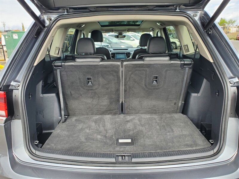 2021 Volkswagen Atlas V6 SEL Premium R-Line 4Motion - Photo 38 - Calgary, AB T2B 2Y9