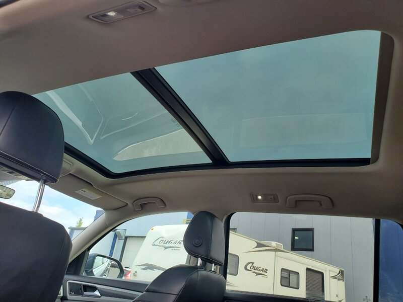 2021 Volkswagen Atlas V6 SEL Premium R-Line 4Motion - Photo 37 - Calgary, AB T2B 2Y9