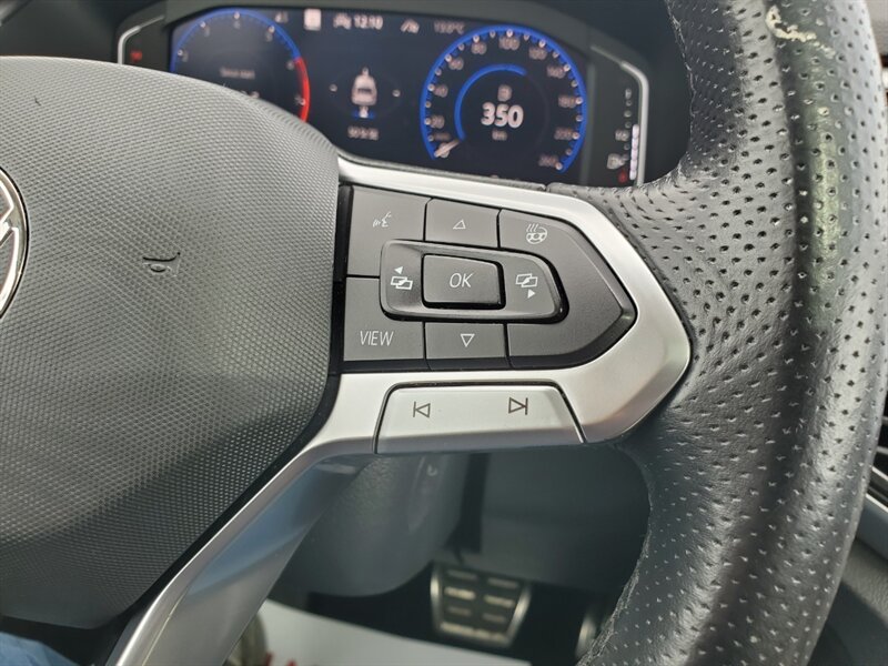 2021 Volkswagen Atlas V6 SEL Premium R-Line 4Motion - Photo 17 - Calgary, AB T2B 2Y9