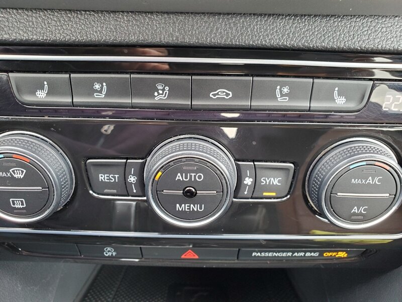 2021 Volkswagen Atlas V6 SEL Premium R-Line 4Motion - Photo 28 - Calgary, AB T2B 2Y9
