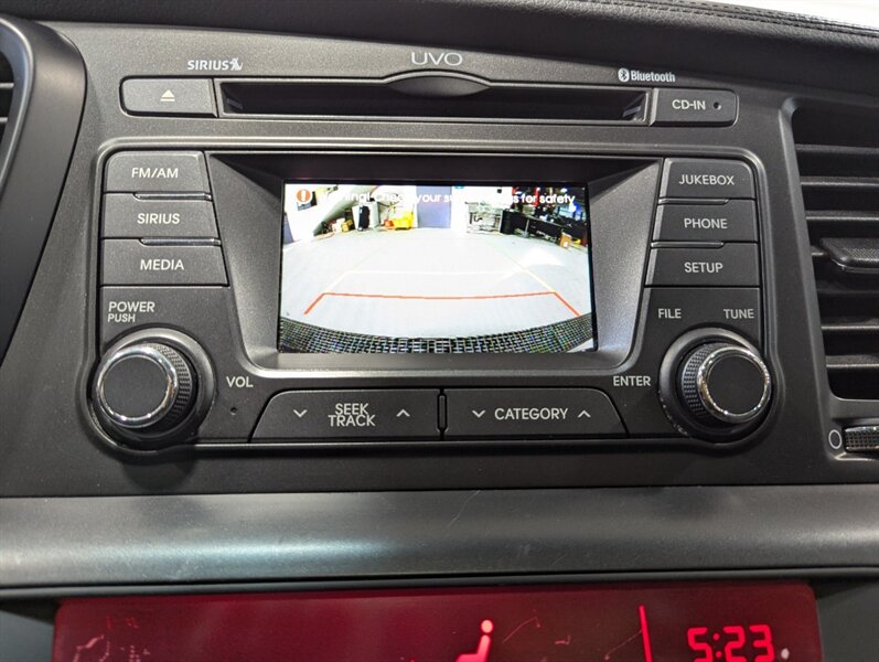 2013 Kia Optima EX Turbo - Photo 23 - Calgary, AB T2B 2Y9