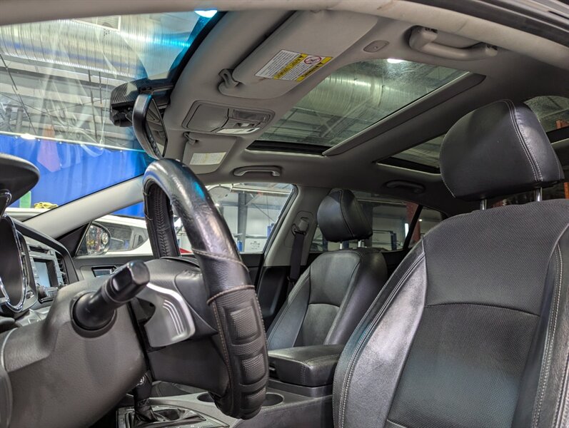 2013 Kia Optima EX Turbo - Photo 13 - Calgary, AB T2B 2Y9