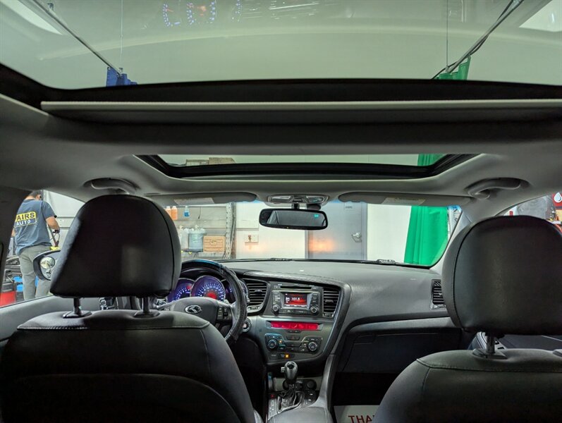 2013 Kia Optima EX Turbo - Photo 33 - Calgary, AB T2B 2Y9