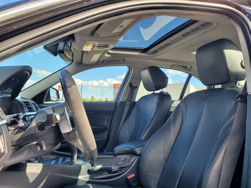 2013 BMW 328i xDrive - Photo 13 - Calgary, AB T2B 2Y9