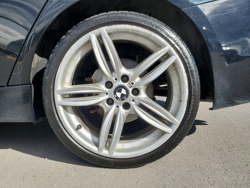 2013 BMW 328i xDrive - Photo 42 - Calgary, AB T2B 2Y9