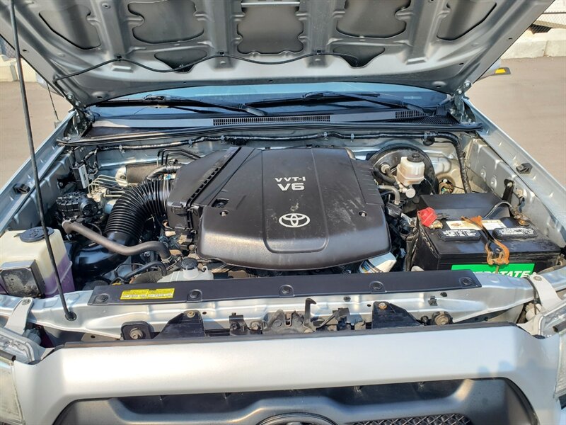 2012 Toyota Tacoma V6 - Photo 43 - Calgary, AB T2B 2Y9