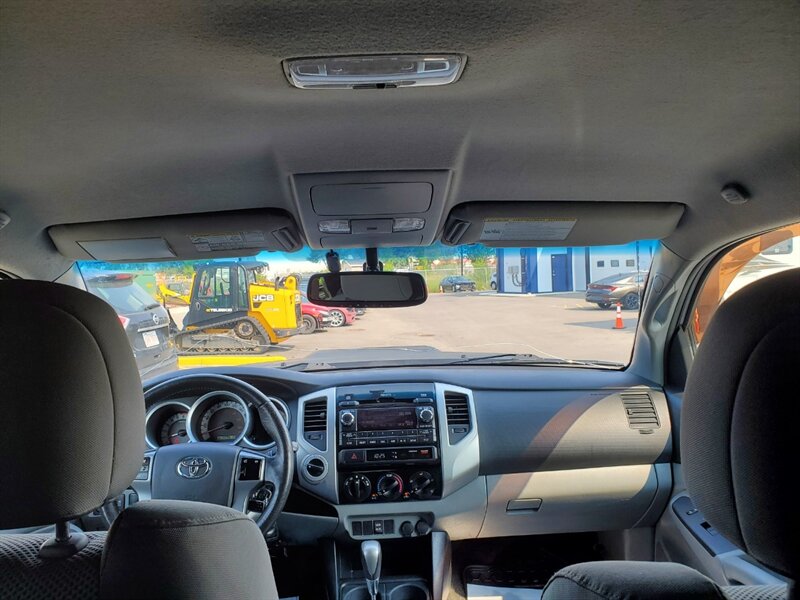 2012 Toyota Tacoma V6 - Photo 30 - Calgary, AB T2B 2Y9