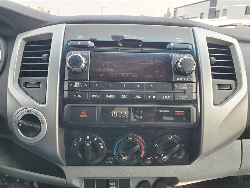 2012 Toyota Tacoma V6 - Photo 22 - Calgary, AB T2B 2Y9