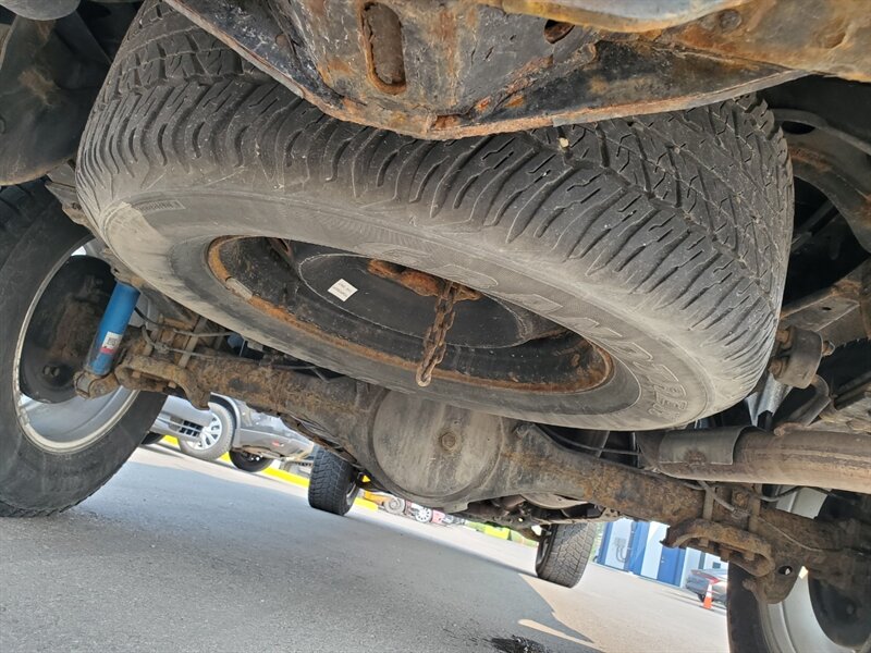 2012 Toyota Tacoma V6 - Photo 33 - Calgary, AB T2B 2Y9