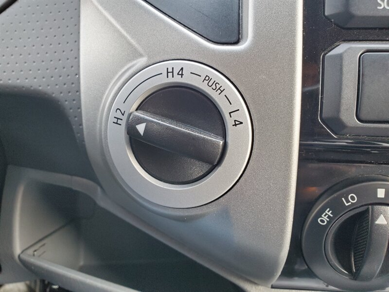 2012 Toyota Tacoma V6 - Photo 24 - Calgary, AB T2B 2Y9
