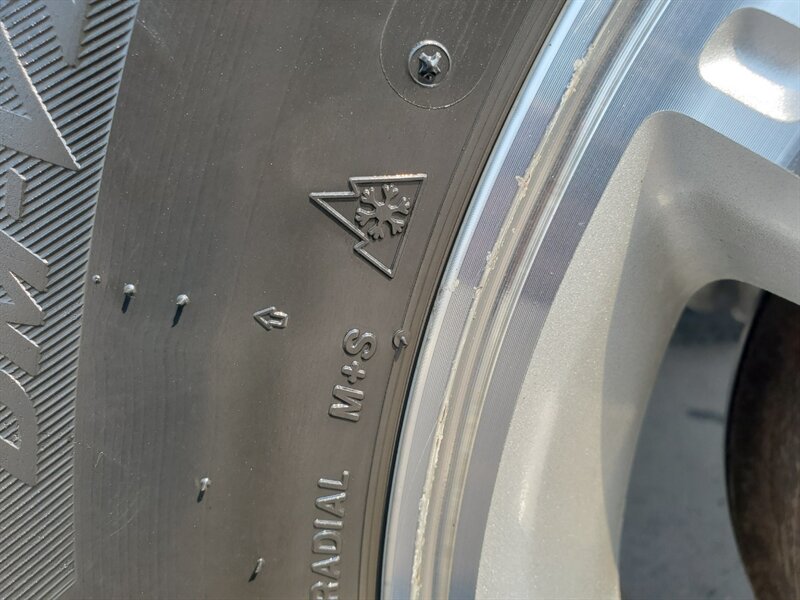 2012 Toyota Tacoma V6 - Photo 40 - Calgary, AB T2B 2Y9