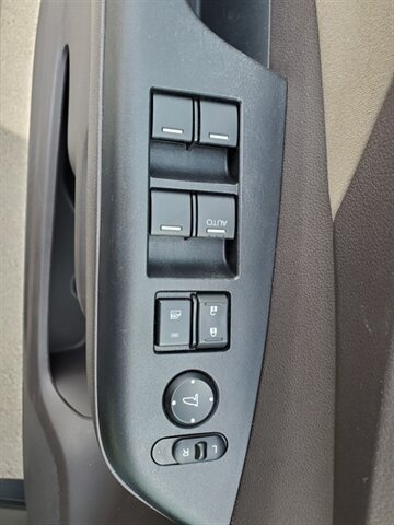 2014 Honda CR-V EX - Photo 9 - Calgary, AB T2B 2Y9