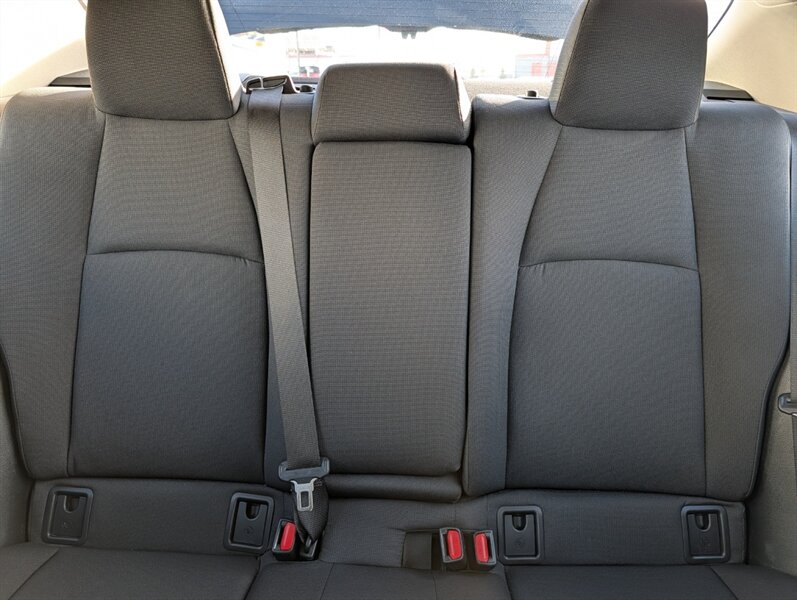 2024 Toyota Corolla LE - Photo 33 - Calgary, AB T2B 2Y9