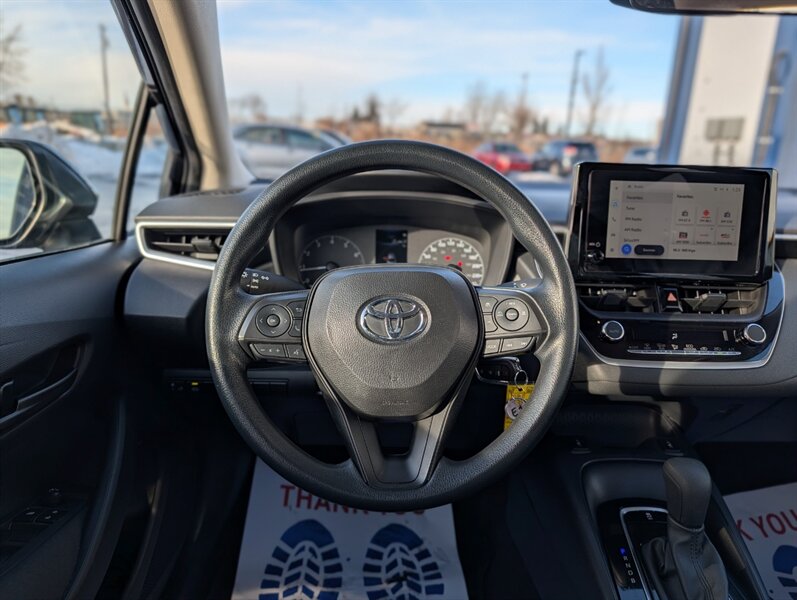 2024 Toyota Corolla LE - Photo 15 - Calgary, AB T2B 2Y9