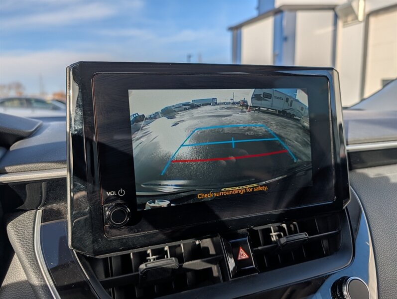 2024 Toyota Corolla LE - Photo 25 - Calgary, AB T2B 2Y9