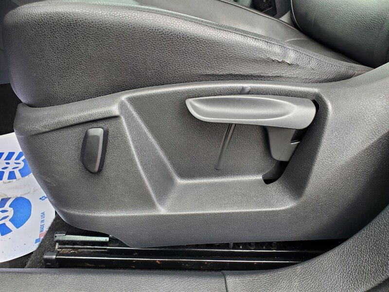 2011 Volkswagen Tiguan S 4Motion - Photo 13 - Calgary, AB T2B 2Y9