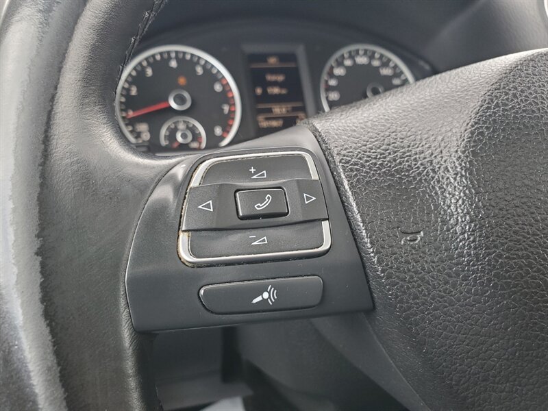2011 Volkswagen Tiguan S 4Motion - Photo 17 - Calgary, AB T2B 2Y9