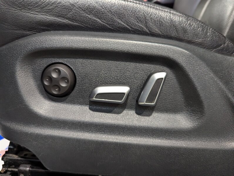 2016 Audi Q5 2.0T quattro Premium Plus - Photo 11 - Calgary, AB T2B 2Y9