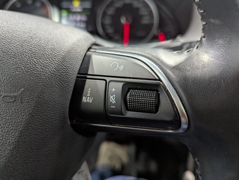 2016 Audi Q5 2.0T quattro Premium Plus - Photo 18 - Calgary, AB T2B 2Y9