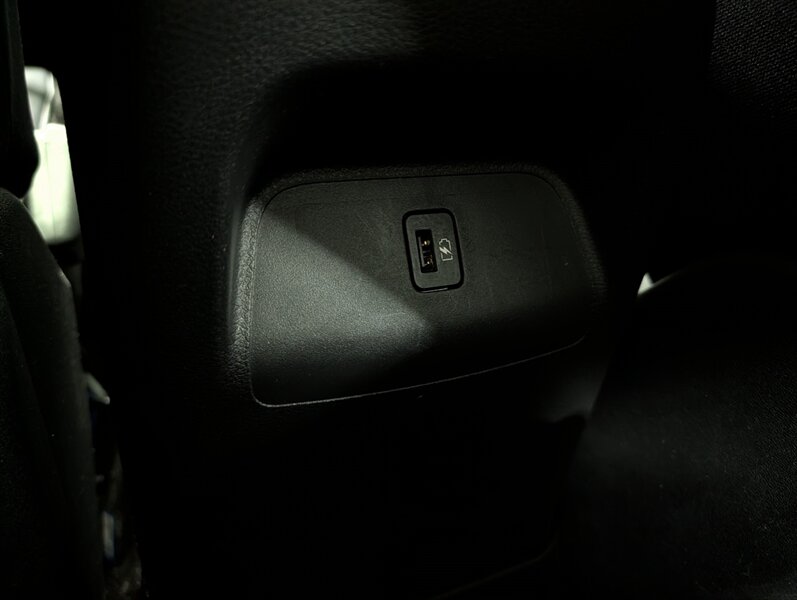 2021 Nissan Sentra SV - Photo 18 - Calgary, AB T2B 2Y9