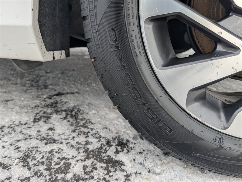 2017 Honda Civic EX w/Honda Sensing - Photo 30 - Calgary, AB T2B 2Y9