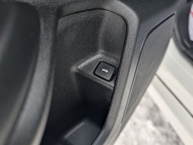 2017 Honda Civic EX w/Honda Sensing - Photo 11 - Calgary, AB T2B 2Y9