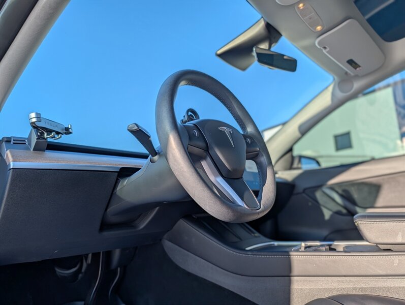2021 Tesla Model Y Performance - Photo 8 - Calgary, AB T2B 2Y9