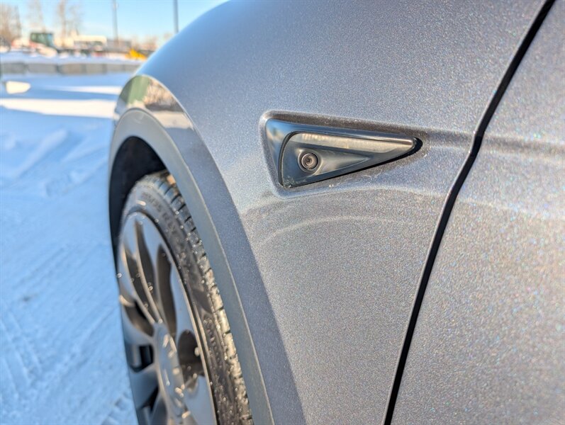 2021 Tesla Model Y Performance - Photo 23 - Calgary, AB T2B 2Y9
