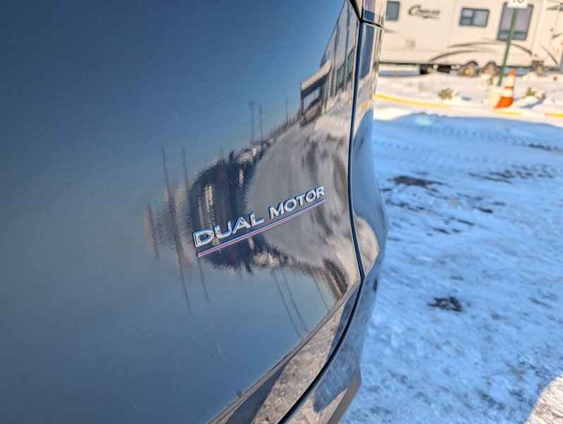 2021 Tesla Model Y Performance - Photo 22 - Calgary, AB T2B 2Y9