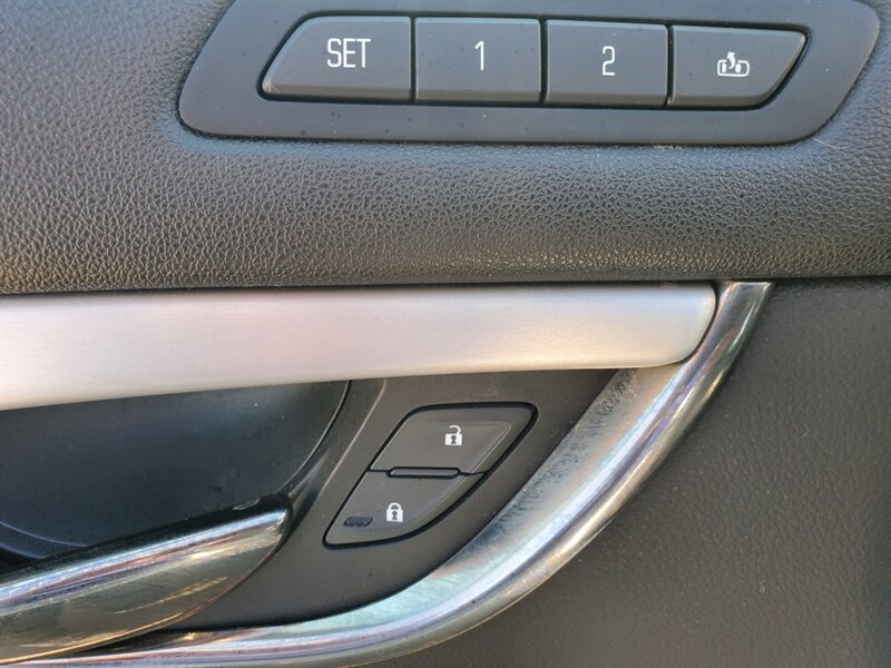 2018 Cadillac ATS 2.0T Luxury - Photo 9 - Calgary, AB T2B 2Y9