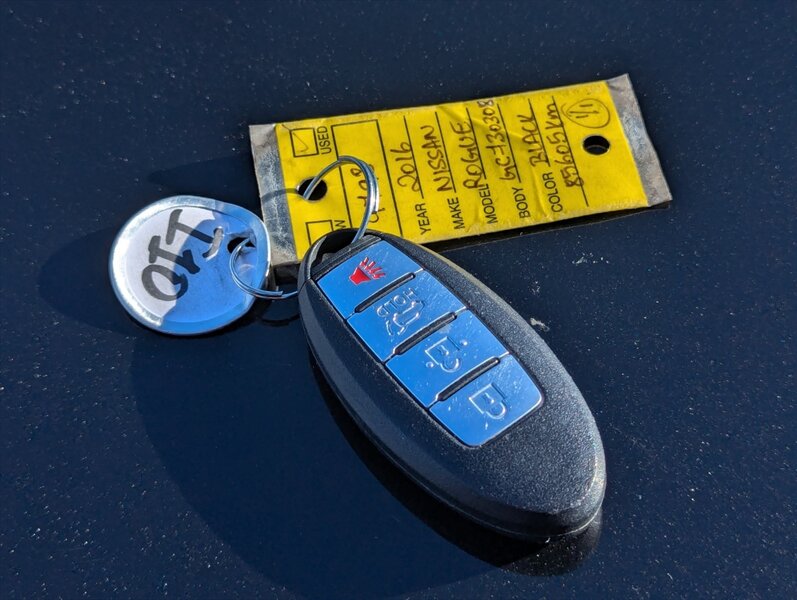 2016 Nissan Rogue SL   - Photo 12 - Calgary, AB T2B 2Y9