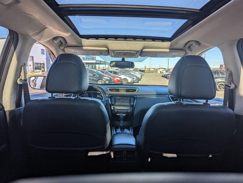 2016 Nissan Rogue SL   - Photo 44 - Calgary, AB T2B 2Y9