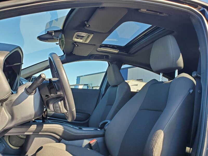 2021 Honda HR-V Sport - Photo 13 - Calgary, AB T2B 2Y9