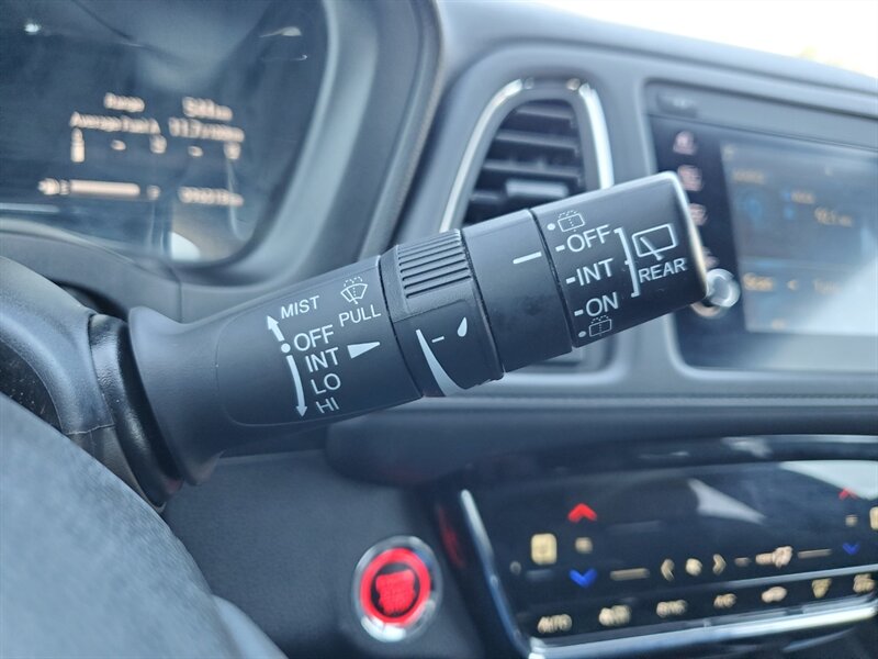 2021 Honda HR-V Sport - Photo 21 - Calgary, AB T2B 2Y9